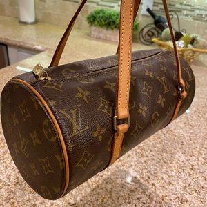 Louis Vuitton Papillon 26